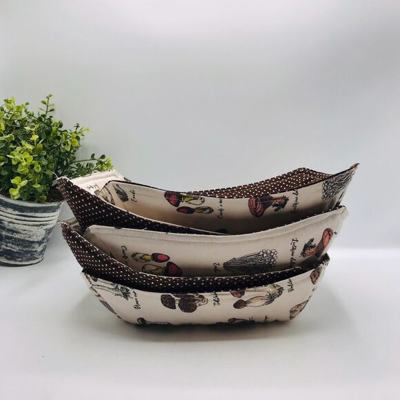 Microwave Takeout Container Cozy! Reversible, For HOT Containers! Mushrooms - Picture 6 of 7